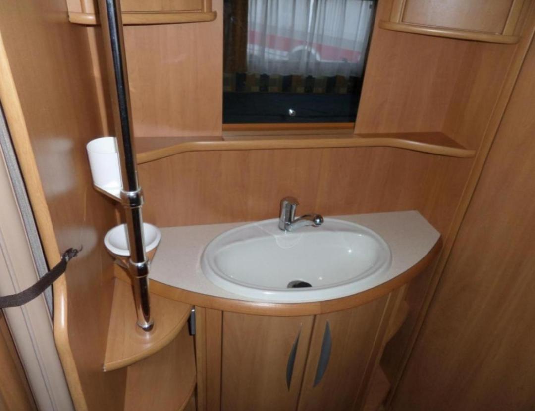 Olga Caravane Hotel Aywaille Bagian luar foto